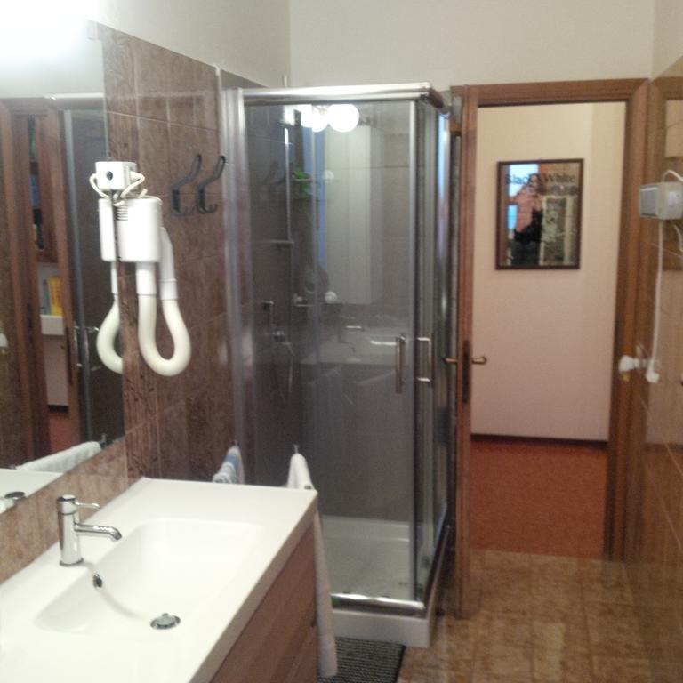 Casa Venturi Lägenhet Scandicci Rum bild